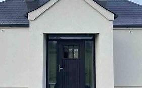 Modern 3 Bed Country Cottage